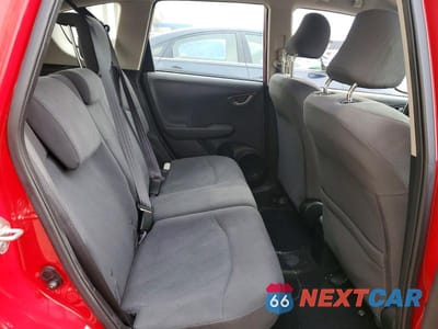 Zdjęcie 10 z 12 samochodu: 2013 HONDA FIT VIN:JHMGE8H34DC074375 - miniatura