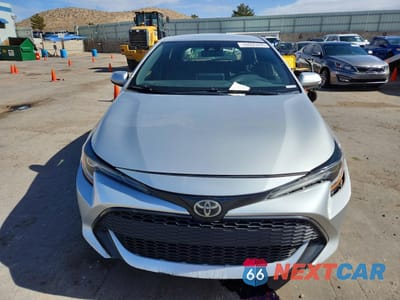Piąte zdjęcie samochodu w środku: 2020 TOYOTA COROLLA SE VIN:JTND4RBE1L3097159 - miniatura
