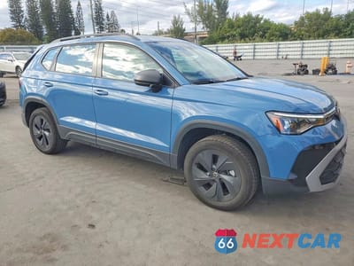 Czwarte zdjęcie samochodu z boku: 2025 VOLKSWAGEN TAOS S VIN:3VV5C7B2XSM043301 - miniatura