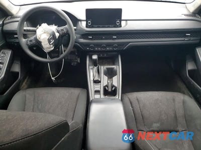 Zdjęcie 8 z 12 samochodu: 2023 HONDA ACCORD EX VIN:1HGCY1F36PA031689 - miniatura