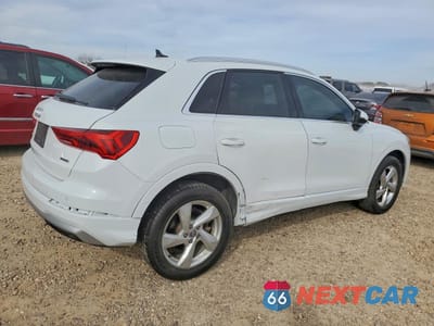 Trzecie zdjęcie samochodu z tyłu: 2020 AUDI Q3 PREMIUM VIN:WA1AECF35L1004336 - miniatura