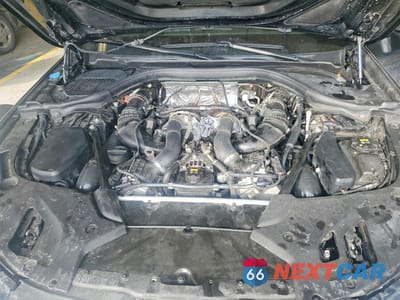 Zdjęcie 11 z 12 samochodu: 2018 BMW M550XI VIN:WBAJB9C5XJG463652 - miniatura