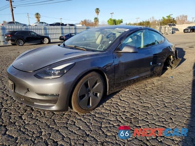 2023 TESLA MODEL 3 5YJ3E1EAXPF687277 - główne zdjęcie licytacji z USA - miniatura