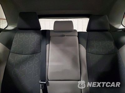 Zdjęcie 10 z 12 samochodu: 2020 TOYOTA RAV4 XLE VIN:2T3RWRFVXLW071879 - miniatura