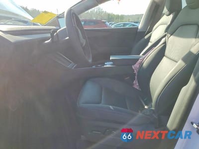 Zdjęcie 7 z 12 samochodu: 2026 TESLA MODEL Y VIN:7SAYGDEE4TA494041 - miniatura