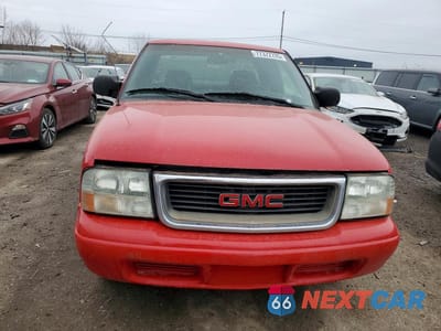 Piąte zdjęcie samochodu w środku: 2003 GMC SONOMA VIN:1GTCS19H038151478 - miniatura