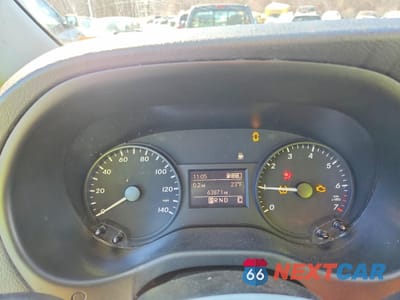 Zdjęcie 9 z 13 samochodu: 2018 MERCEDES-BENZ METRIS VIN:WD4PG2EE3J3497271 - miniatura