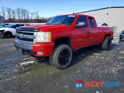2008 CHEVROLET SILVERADO K1500 1GCEK19048Z149852 - główne zdjęcie licytacji z USA - miniatura