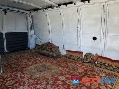 Zdjęcie 10 z 13 samochodu: 2008 GMC SAVANA 3500 DELIVERY VAN VIN:1GTHG39C681102275 - miniatura