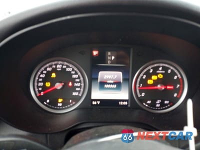 Zdjęcie 9 z 12 samochodu: 2016 MERCEDES-BENZ GLC 300 VIN:WDC0G4JB1GF008483 - miniatura