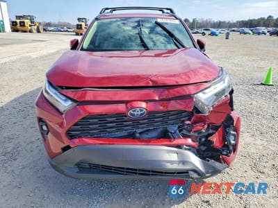 Piąte zdjęcie samochodu w środku: 2024 TOYOTA RAV4 VIN:JTMB6RFV0RD136889 - miniatura