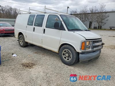 Czwarte zdjęcie samochodu z boku: 1999 CHEVROLET EXPRESS G2500 VIN:1GCFG25W7X1133017 - miniatura