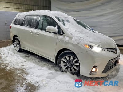 Czwarte zdjęcie samochodu z boku: 2019 TOYOTA SIENNA XLE VIN:5TDDZ3DC2KS225372 - miniatura