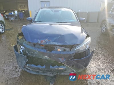 Piąte zdjęcie samochodu w środku: 2016 SCION IA BASE VIN:3MYDLBZV2GY106471 - miniatura