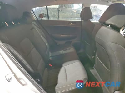 Zdjęcie 10 z 13 samochodu: 2020 KIA SPORTAGE LX VIN:KNDPMCACXL7809501 - miniatura