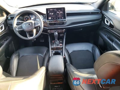 Zdjęcie 8 z 12 samochodu: 2023 JEEP COMPASS LATITUDE VIN:3C4NJDBN0PT507545 - miniatura