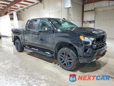 Czwarte zdjęcie samochodu z boku: 2024 CHEVROLET SILVERADO K1500 LT TRAIL BOSS VIN:3GCUDFED2RG130701 - miniatura