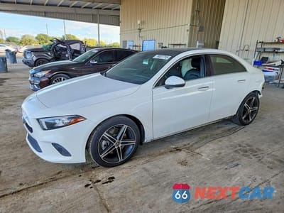 2021 MERCEDES-BENZ A 220 W1K3G4EB9MJ308459 - główne zdjęcie licytacji z USA - miniatura