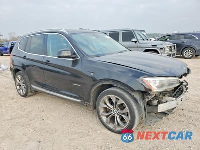 Czwarte zdjęcie samochodu z boku: 2015 BMW X3 SDRIVE28I VIN:5UXWZ7C58F0F75828 - miniatura