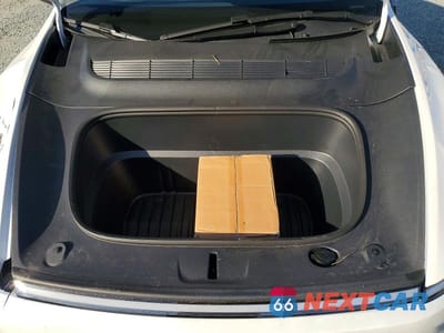 Zdjęcie 11 z 12 samochodu: 2026 TESLA MODEL Y VIN:7SAYGDEE4TA494041 - miniatura
