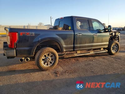 Trzecie zdjęcie samochodu z tyłu: 2017 FORD F250 SUPER DUTY VIN:1FT7W2BT7HED85409 - miniatura