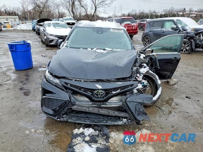 Piąte zdjęcie samochodu w środku: 2023 TOYOTA CAMRY SE VIN:4T1G11AK7PU728687 - miniatura