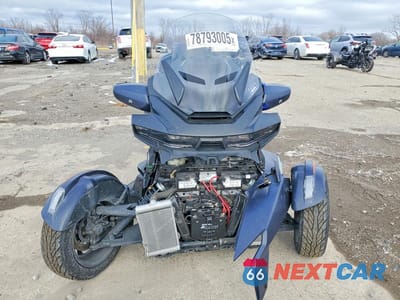 Drugie zdjęcie samochodu z przodu: 2022 CAN-AM SPYDER ROADSTER RT VIN:2BXNBDD20NV007733 - miniatura