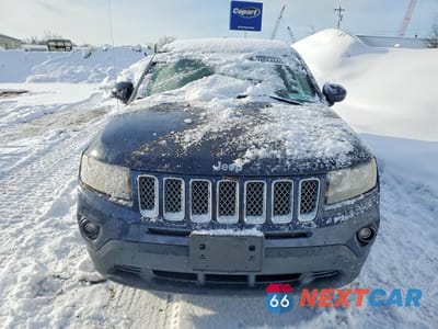 Piąte zdjęcie samochodu w środku: 2014 JEEP COMPASS LATITUDE VIN:1C4NJDEB0ED688182 - miniatura