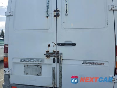 Zdjęcie 10 z 13 samochodu: 2006 DODGE SPRINTER 2500 DELIVERY VAN VIN:WD0PD644265965612 - miniatura