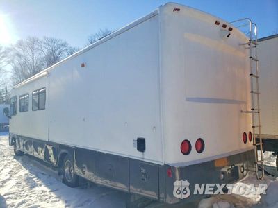 Trzecie zdjęcie samochodu z tyłu: 2003 FORD F550 SUPER - RV VIN:1FCNF53SX30A05239 - miniatura