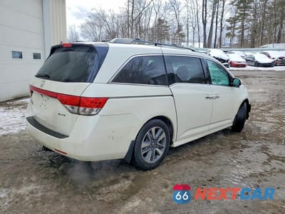 Trzecie zdjęcie samochodu z tyłu: 2016 HONDA ODYSSEY TOURING VIN:5FNRL5H97GB025553 - miniatura