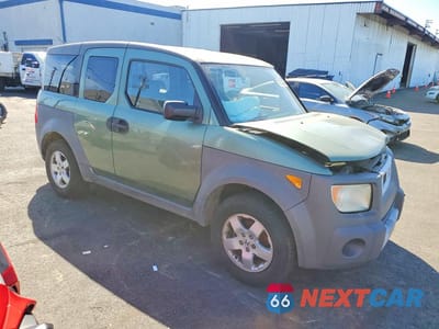 Czwarte zdjęcie samochodu z boku: 2004 HONDA ELEMENT EX VIN:5J6YH28654L039360 - miniatura