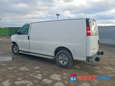 Drugie zdjęcie samochodu z przodu: 2014 GMC SAVANA 2500 CARGO DELIVERY VAN VIN:1GTW7FCA5E1911956 - miniatura