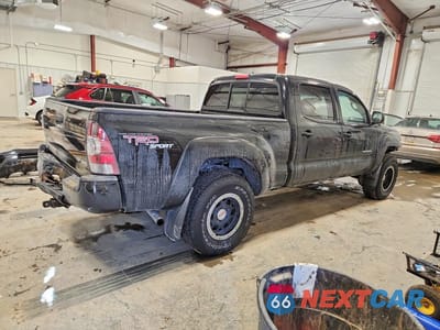 Trzecie zdjęcie samochodu z tyłu: 2009 TOYOTA TACOMA DOUBLE CAB LONG BED VIN:5TEMU52N99Z616868 - miniatura