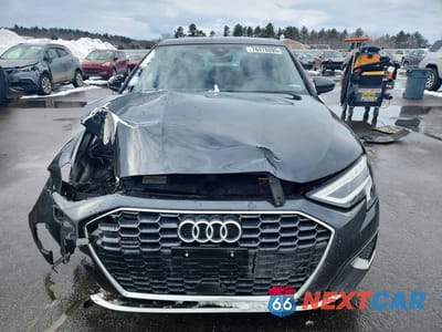 Piąte zdjęcie samochodu w środku: 2023 AUDI A3 PREMIUM PLUS VIN:WAUHUDGY3PA073651 - miniatura