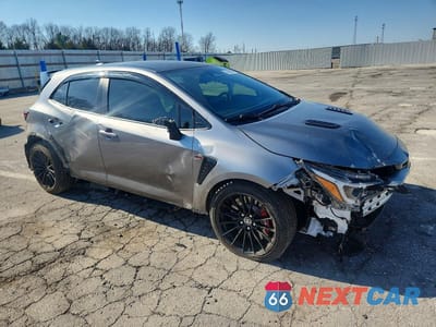 Czwarte zdjęcie samochodu z boku: 2023 TOYOTA GR COROLLA CIRCUIT EDITION VIN:JTNABAAE1PA006372 - miniatura