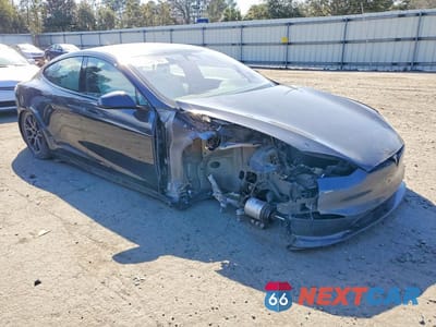 Czwarte zdjęcie samochodu z boku: 2023 TESLA MODEL S VIN:5YJSA1E67PF528820 - miniatura
