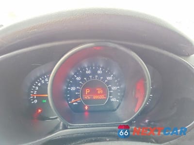 Zdjęcie 9 z 13 samochodu: 2019 KIA SOUL BASE VIN:KNDJN2A28K7912354 - miniatura