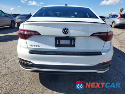 Zdjęcie 6 z 11 samochodu: 2024 VOLKSWAGEN JETTA SPORT VIN:3VWBM7BU4RM036738 - miniatura