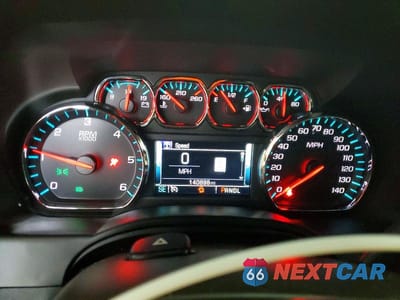 Zdjęcie 9 z 13 samochodu: 2019 CHEVROLET TAHOE C1500 LT VIN:1GNSCBKC3KR149981 - miniatura