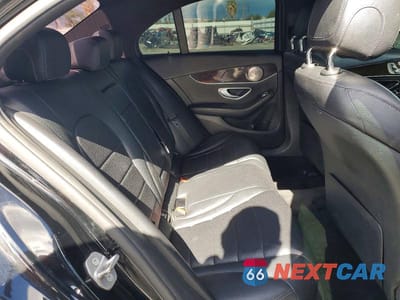 Zdjęcie 10 z 12 samochodu: 2018 MERCEDES-BENZ C 300 VIN:55SWF4JB3JU263844 - miniatura