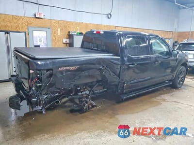 Trzecie zdjęcie samochodu z tyłu: 2022 FORD F150 SUPERCREW VIN:1FTEW1EP9NFC09323 - miniatura