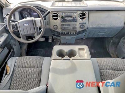 Zdjęcie 8 z 12 samochodu: 2011 FORD F250 SUPER DUTY VIN:1FT7X2B62BEB03434 - miniatura