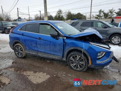 Czwarte zdjęcie samochodu z boku: 2024 MITSUBISHI ECLIPSE CROSS SE VIN:JA4ATWAA0RZ002016 - miniatura