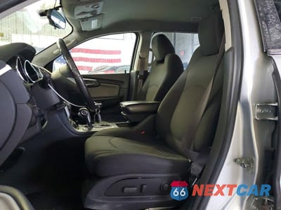 Zdjęcie 7 z 13 samochodu: 2011 CHEVROLET TRAVERSE LT VIN:1GNKRGED4BJ192174 - miniatura