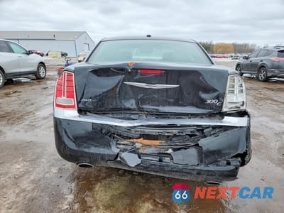 Zdjęcie 6 z 11 samochodu: 2013 CHRYSLER 300C VIN:2C3CCAKG3DH551887 - miniatura