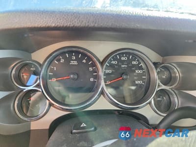 Zdjęcie 9 z 12 samochodu: 2011 CHEVROLET SILVERADO K1500 LT VIN:1GCRKSE37BZ192628 - miniatura