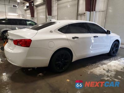 Trzecie zdjęcie samochodu z tyłu: 2018 CHEVROLET IMPALA LT VIN:1G1105S31JU121079 - miniatura