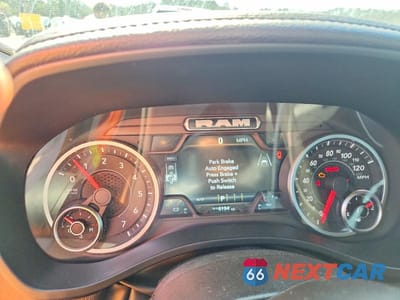 Zdjęcie 9 z 11 samochodu: 2025 RAM 1500 LARAMIE VIN:1C6SRFJP0SN772881 - miniatura