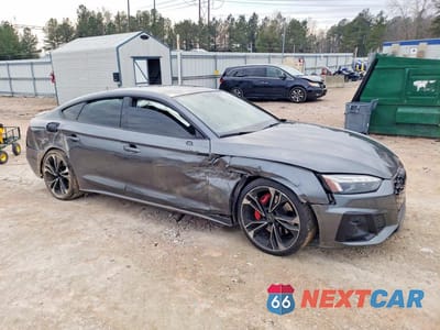 Czwarte zdjęcie samochodu z boku: 2023 AUDI S5 PRESTIGE VIN:WAUB4CF57PA062904 - miniatura